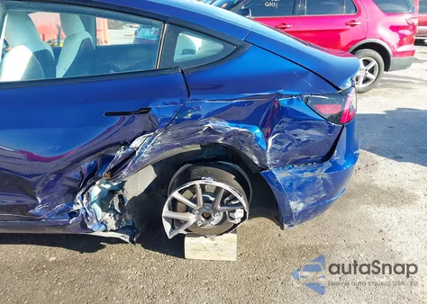 2023 Tesla Model 3 Rear-Wheel Drive из США, поврежденный, VIN 5YJ3E1EA9PF638118